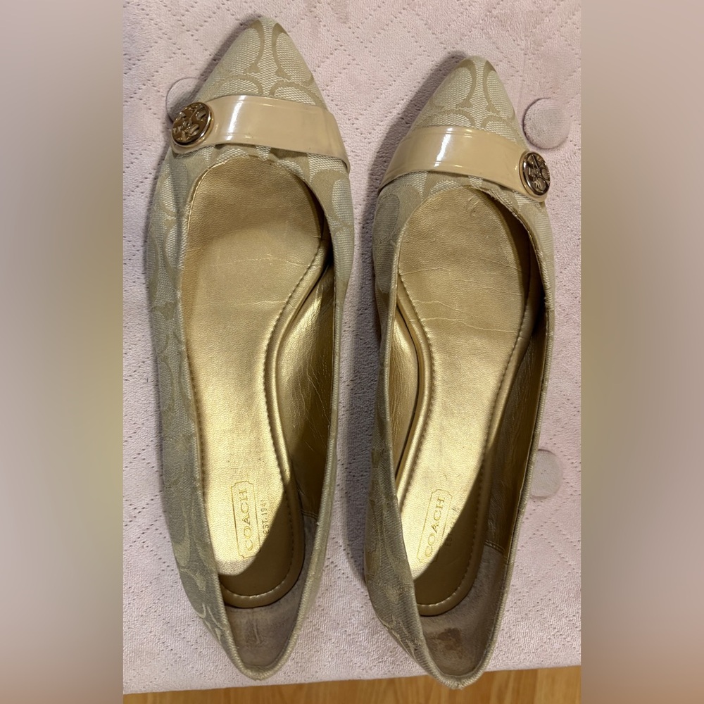 Coach Beige and Gold Women's Loafers size 10